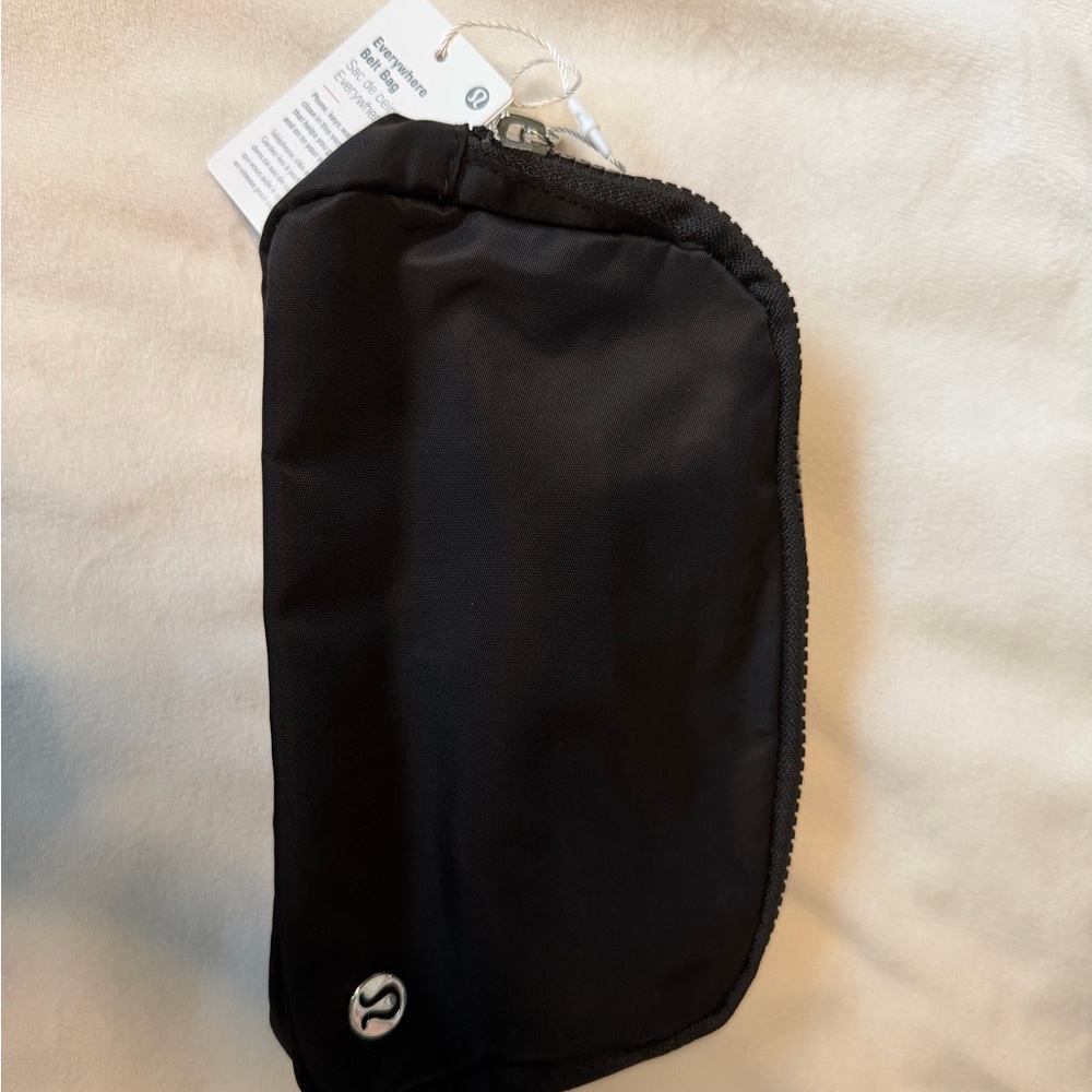Lululemon Black Belt Bag with Gray Strap